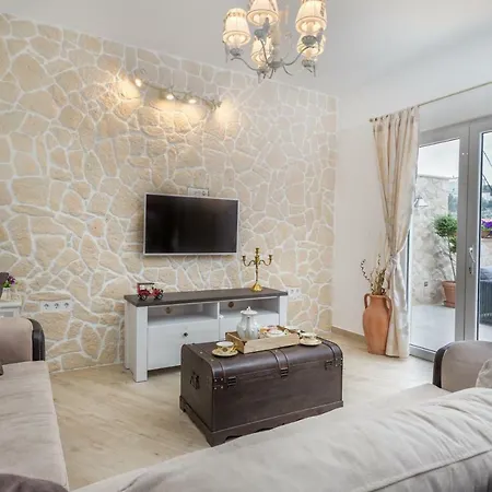 Capitis In The Centre - Private Pool & Balcony With Spectacular View-no Pool Apartmán Hvar Town