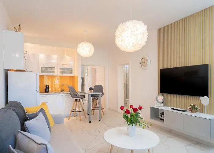 Capitis In The Centre - Private Pool & Balcony With Spectacular View-no Pool Lägenhet