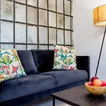 شقة Capitis In The Centre - Private Pool & Balcony With Spectacular View-no Pool