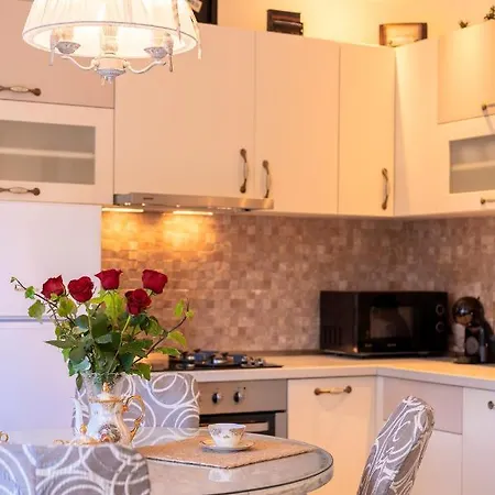 Villa Capitis In The Centre - Private Pool Villa & Balcony Apartment With Spectacular View-No Pool Apartament Hvar Town