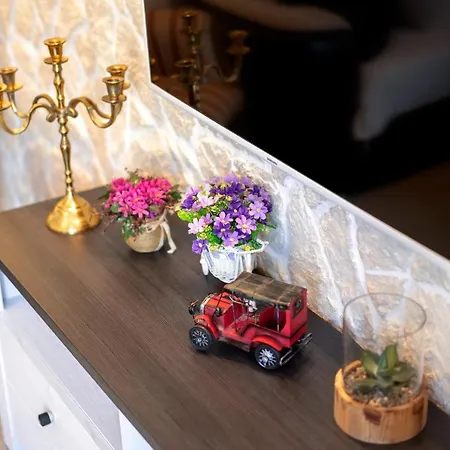 Villa Capitis In The Centre - Private Pool Villa & Balcony Apartment With Spectacular View-No Pool