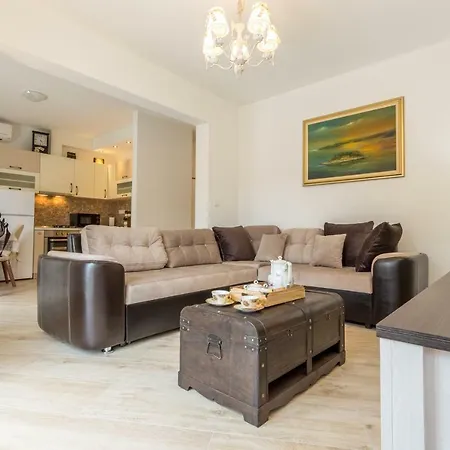 Apartament Villa Capitis In The Centre - Private Pool Villa & Balcony Apartment With Spectacular View-No Pool Hvar Town