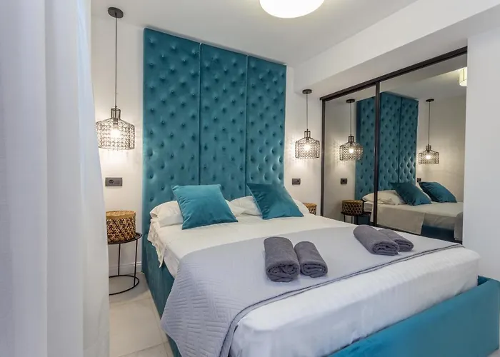 Capitis In The Centre - Private Pool & Balcony With Spectacular View-no Pool * Hvar Town