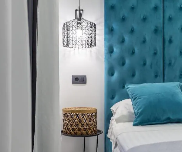 Appartement Capitis In The Centre - Private Pool & Balcony With Spectacular View-no Pool *