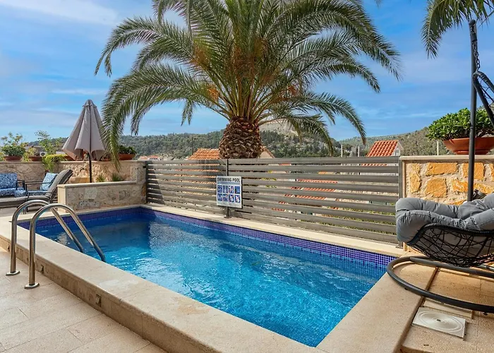 Capitis In The Centre - Private Pool & Balcony With Spectacular View-no Pool Hvar Town