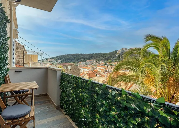 Capitis In The Centre - Private Pool & Balcony With Spectacular View-no Pool Hvar Town