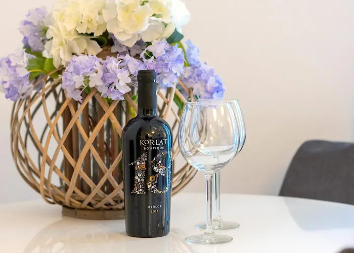 Capitis In The Centre - Private Pool & Balcony With Spectacular View-no Pool Apartament