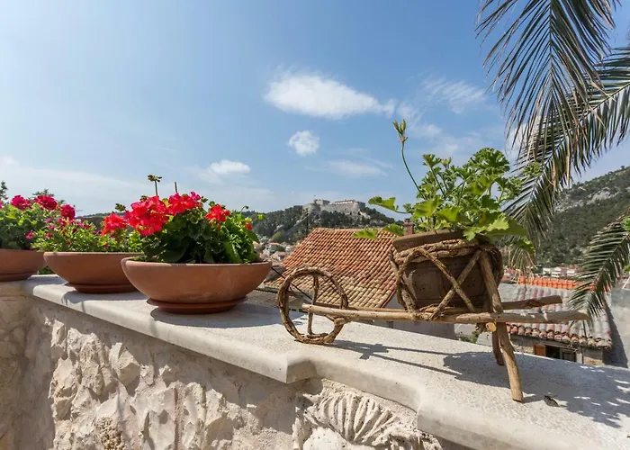 Capitis In The Centre - Private Pool & Balcony With Spectacular View-no Pool Hvar Town