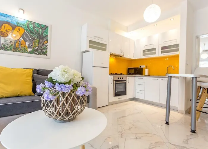 Capitis In The Centre - Private Pool & Balcony With Spectacular View-no Pool *