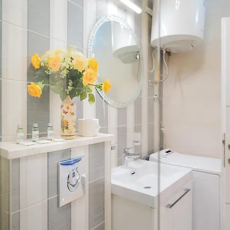 Capitis In The Centre - Private Pool & Balcony With Spectacular View-no Pool Hvar Town