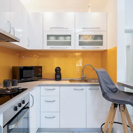 Capitis In The Centre - Private Pool & Balcony With Spectacular View-no Pool Apartman *
