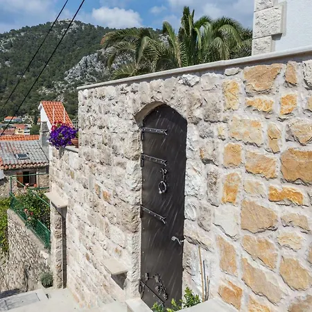Capitis In The Centre - Private Pool & Balcony With Spectacular View-no Pool Apartman Hvar Town